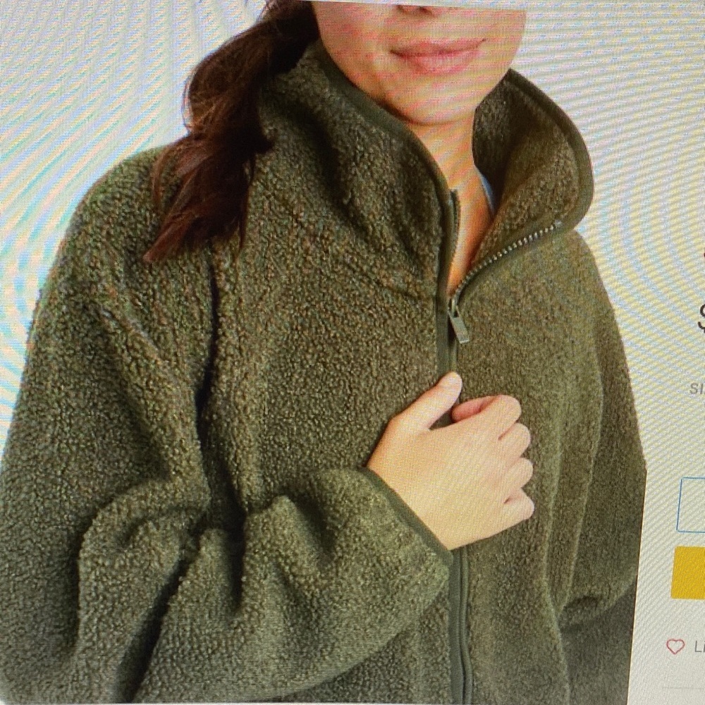 Women's Sherpa Cropped Jacket in Olive Green - Picture 7 of 7